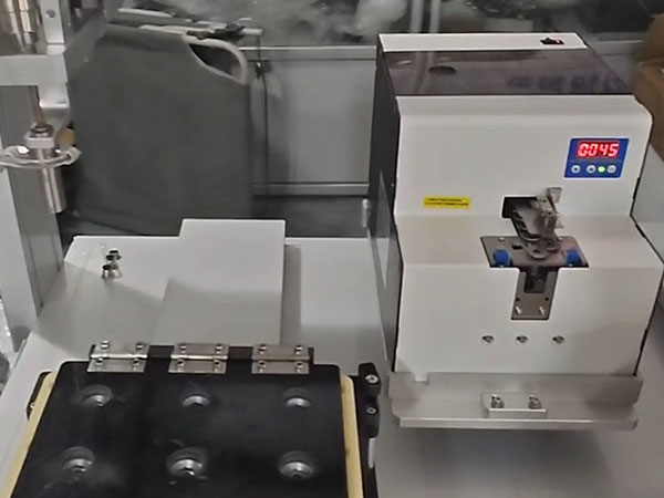 5331螺丝机 点胶...