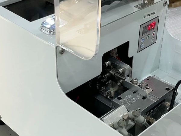 手持螺丝机 半自动螺...