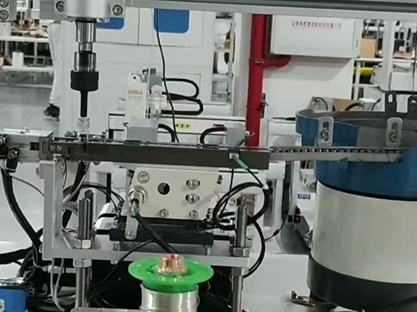 博贝螺套牙套自动组装...