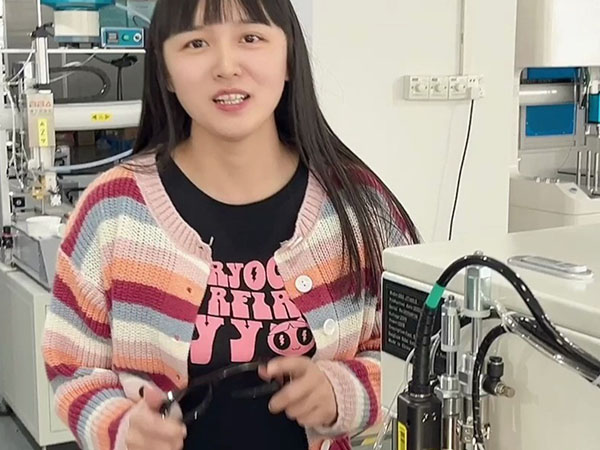 博贝脚踏式螺丝机，锁...