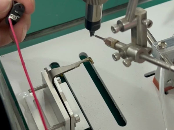 博贝半自动焊锡机精准...